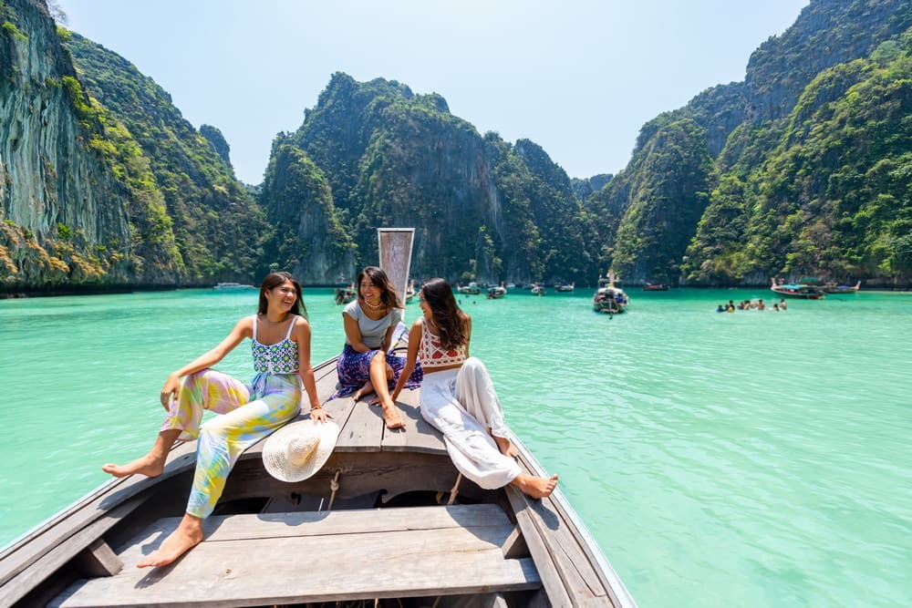 Blue Sea longtail boat tour in Phi Phi Islands, photo 19